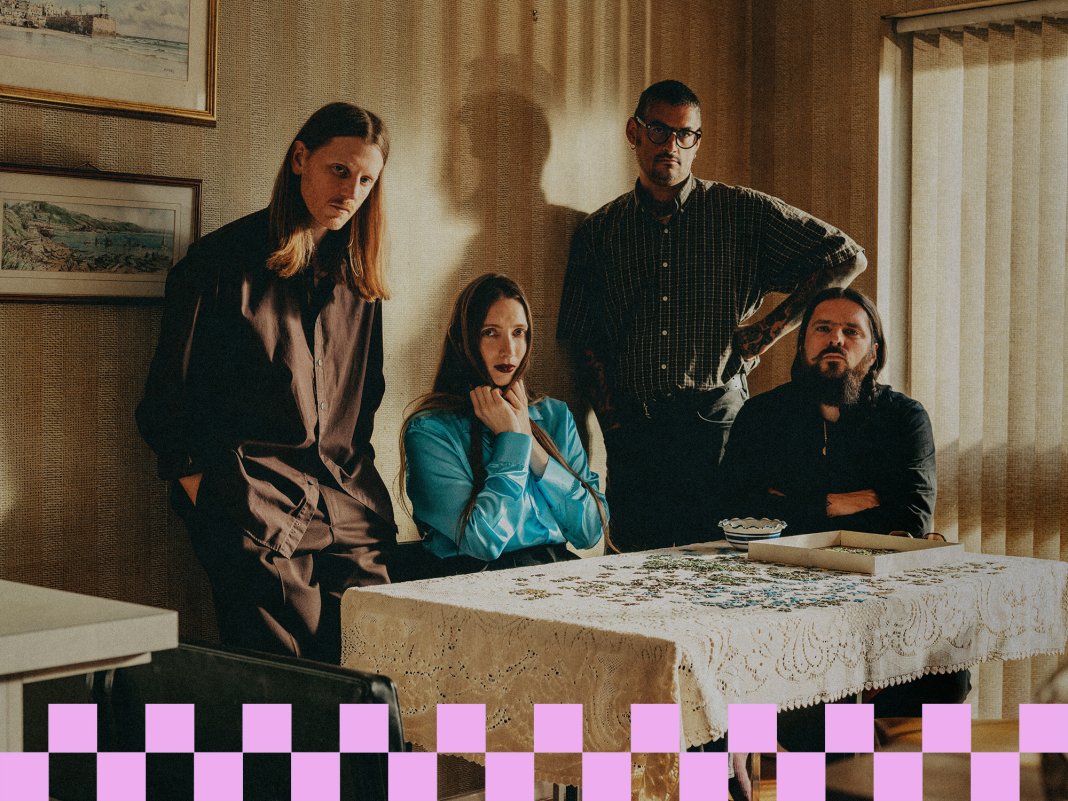 The oddball guitar story of Dry Cleansing’s new album, Secret Love Guitarcontact