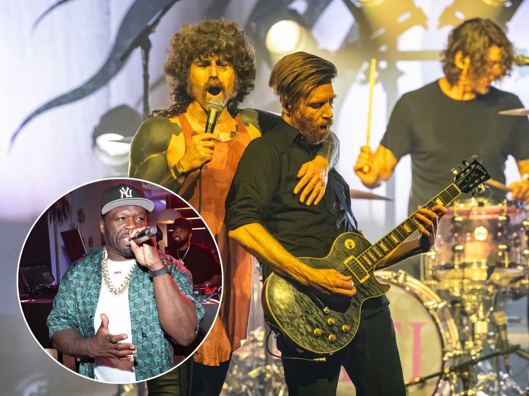 AFI frontman claims label wished them to collaborate with 50 Cent – and different horrible recommendation: “This motherf**ker says to me, ‘What in case you have been the primary band to jot down a ringtone album?’” Guitar Contact