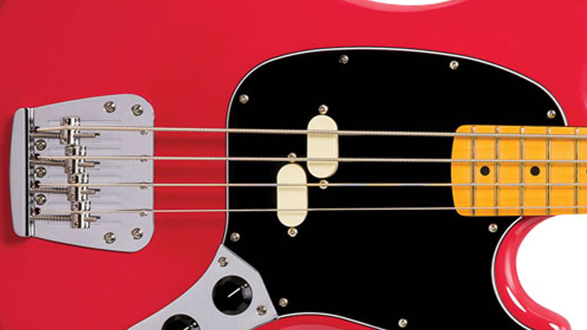 Fender American Skilled Traditional Mustang Bass – Classic Guitar® journal GuitarContact
