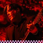 Troy Van Leeuwen on how 12-string guitars assist make a “completely imperfect” sound Guitarcontact